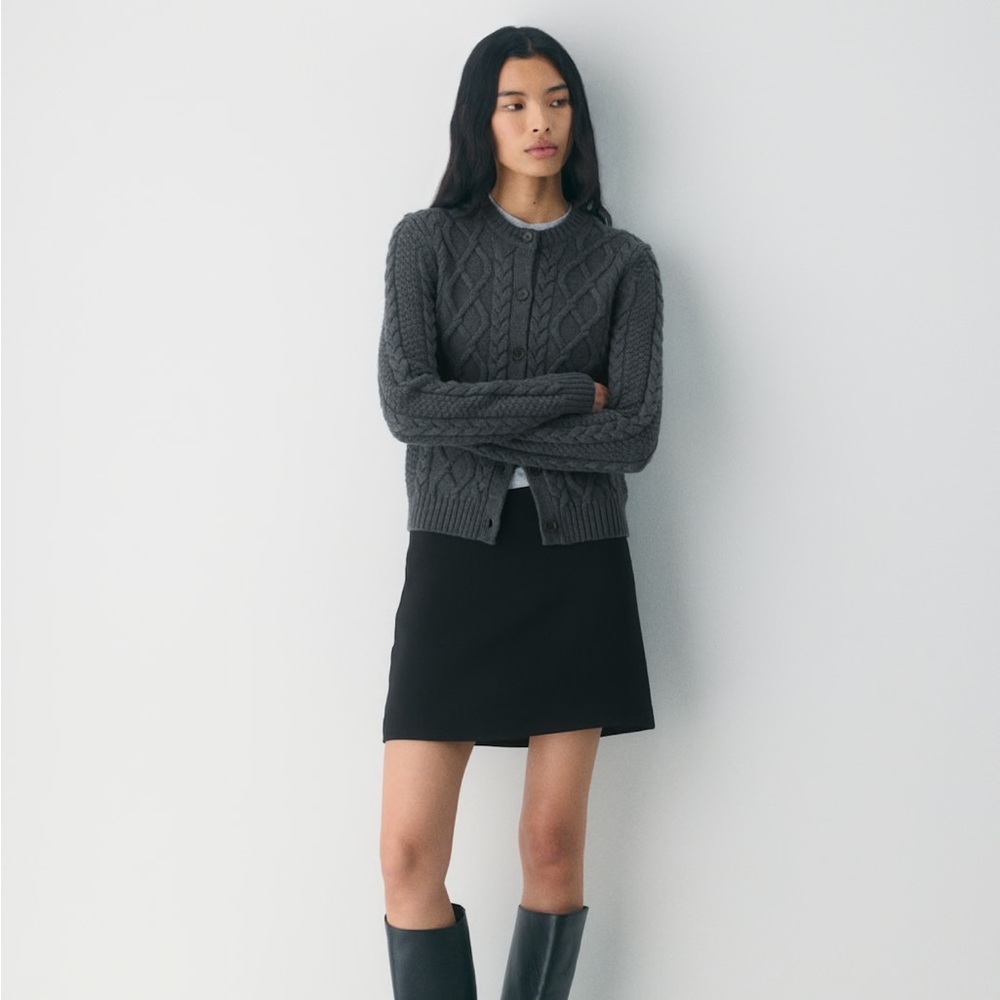 Aritzia Heritage Knit Merino Wool Crew Cardigan in Heather Charcoal, XS